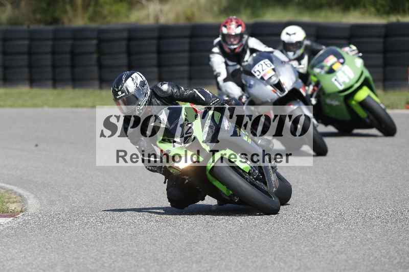 /44 09.08.2025 Plüss Moto Sport ADR/Freies Fahren/526